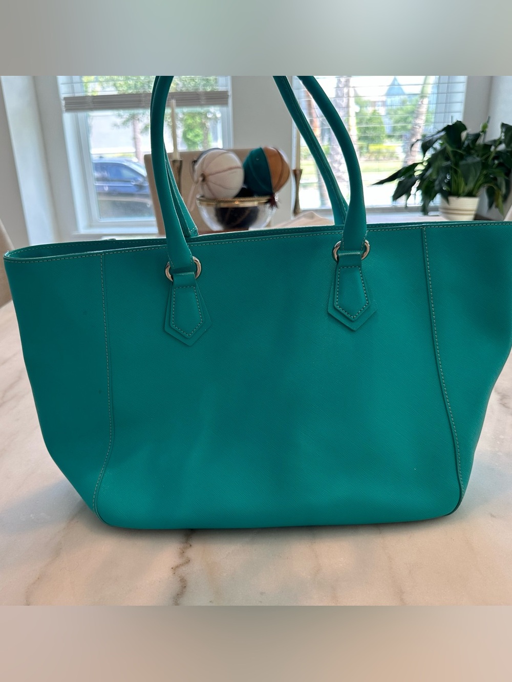 Turquoise Italian Leather Women’s Tote Bag - Sleek Everyday Carry